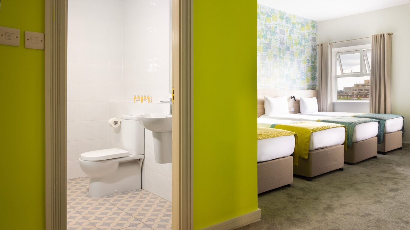 quad room in dublin city centre