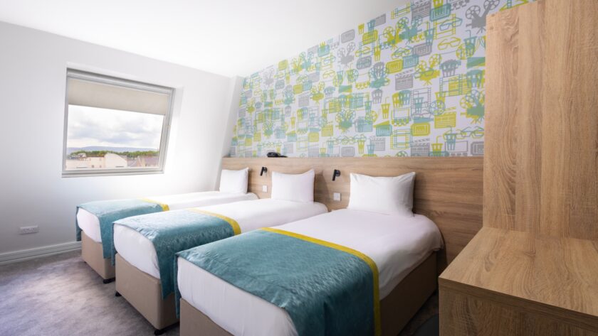 Triple room in Camden Street